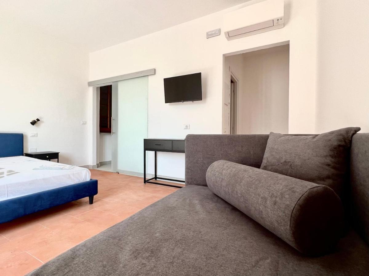 Abitatt Aparthotel Fosdinovo Buitenkant foto