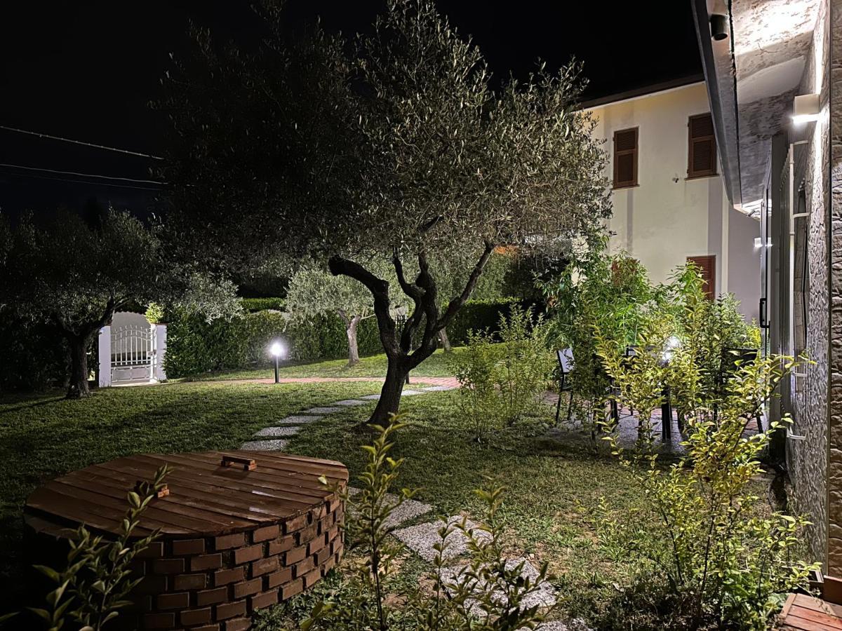Abitatt Aparthotel Fosdinovo Buitenkant foto