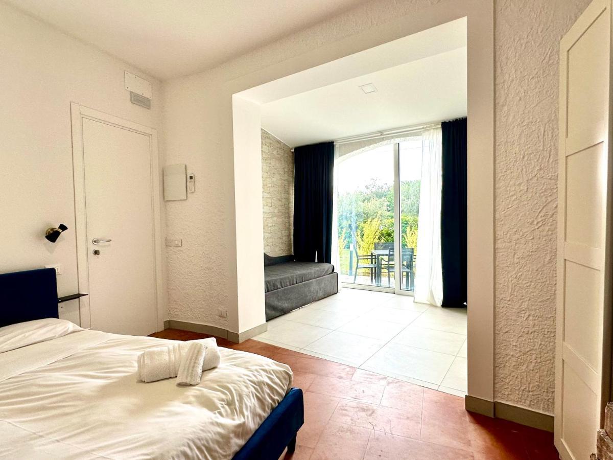 Abitatt Aparthotel Fosdinovo Buitenkant foto
