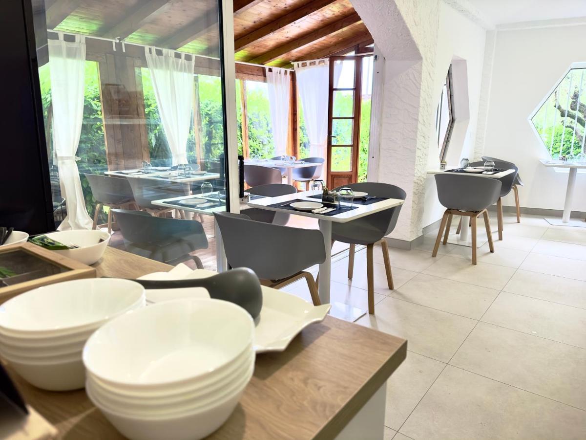 Abitatt Aparthotel Fosdinovo Buitenkant foto