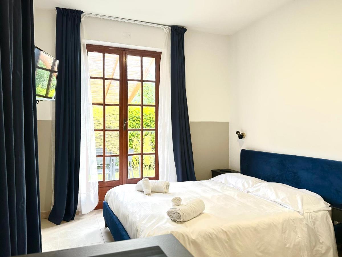 Abitatt Aparthotel Fosdinovo Buitenkant foto