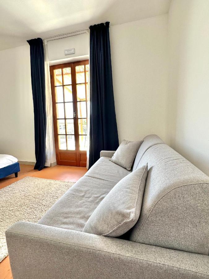 Abitatt Aparthotel Fosdinovo Buitenkant foto