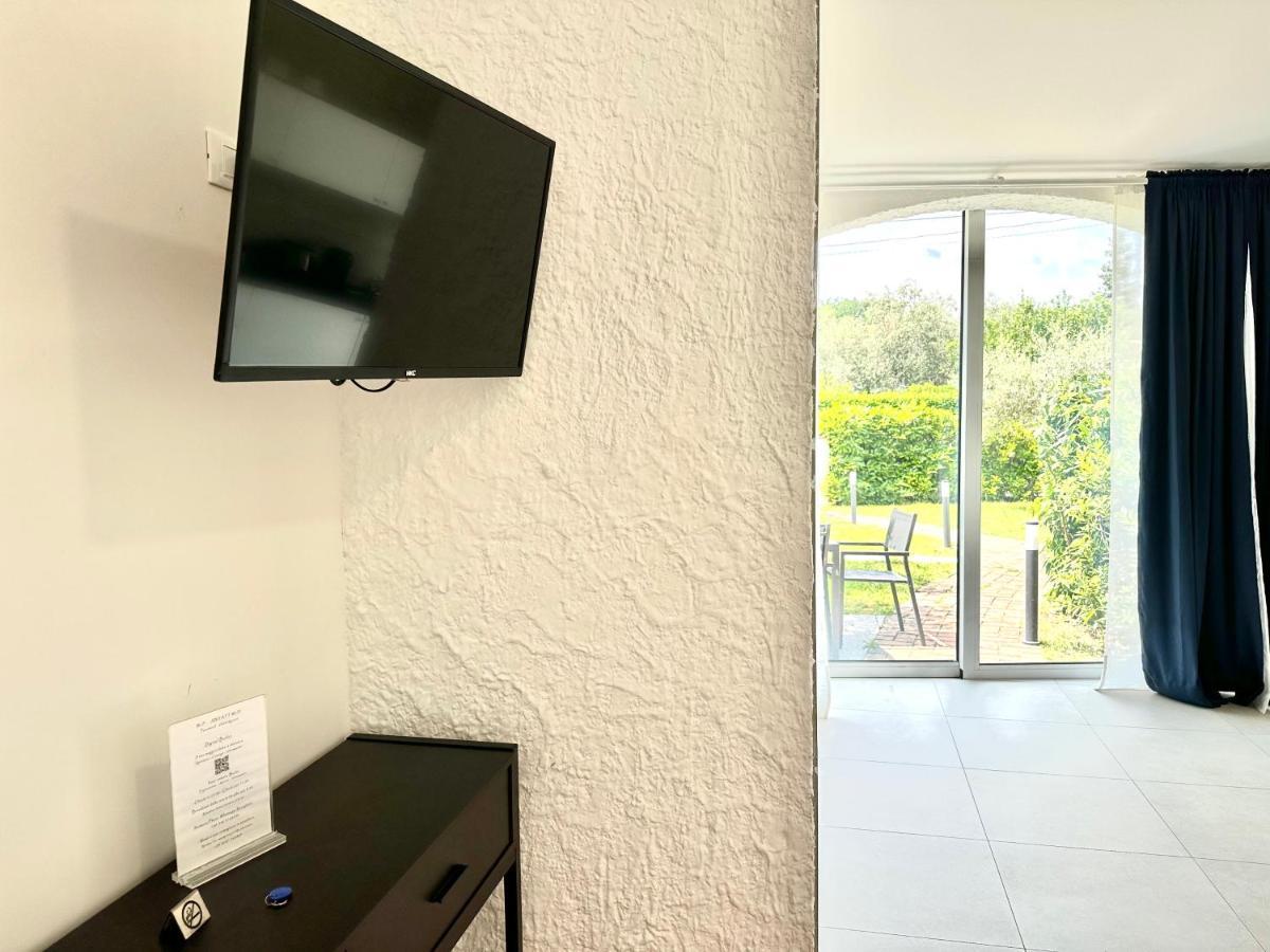 Abitatt Aparthotel Fosdinovo Buitenkant foto